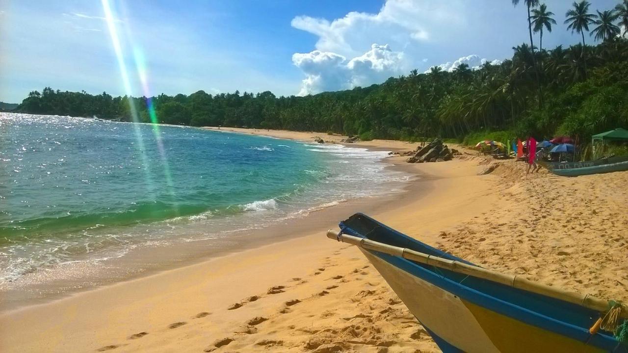 Sandhara Home Stay Tangalle Exterior foto